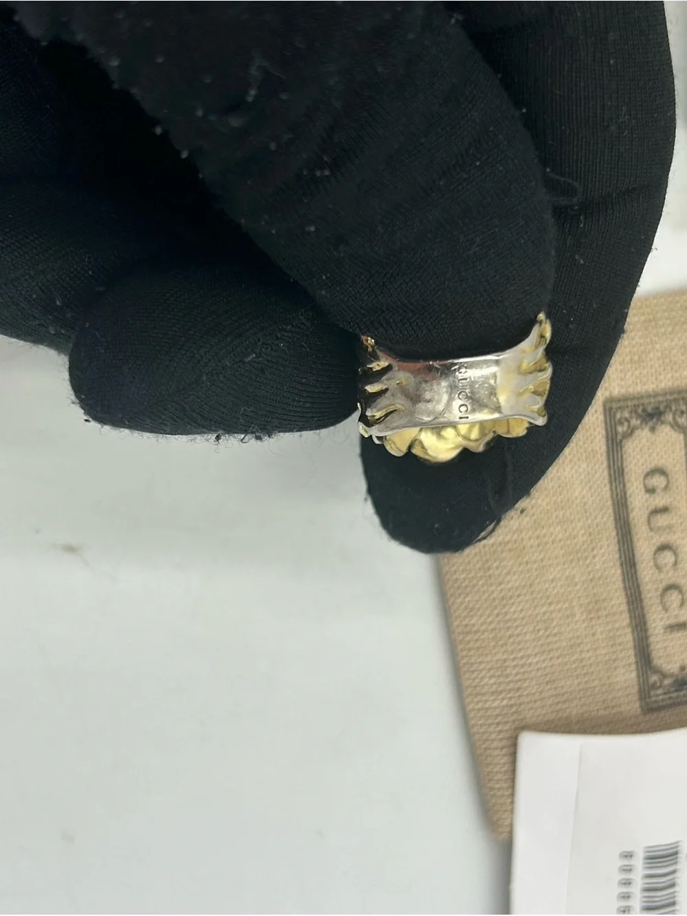 Authentic Unisex Gucci Lionhead motif ring size 8.5 made in Italy